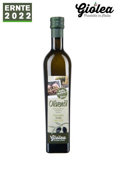 Extra natives Olivenöl aus Italien 